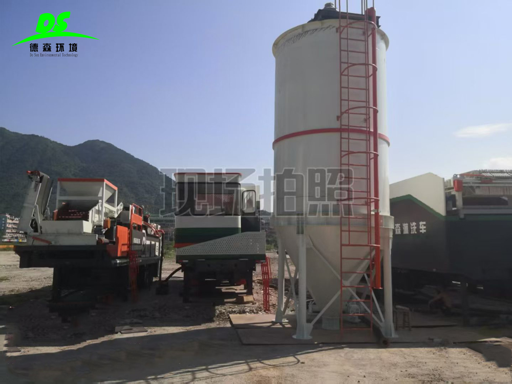 重金属污染治理新突破：德森环境淋洗车为土壤“排毒”赋能