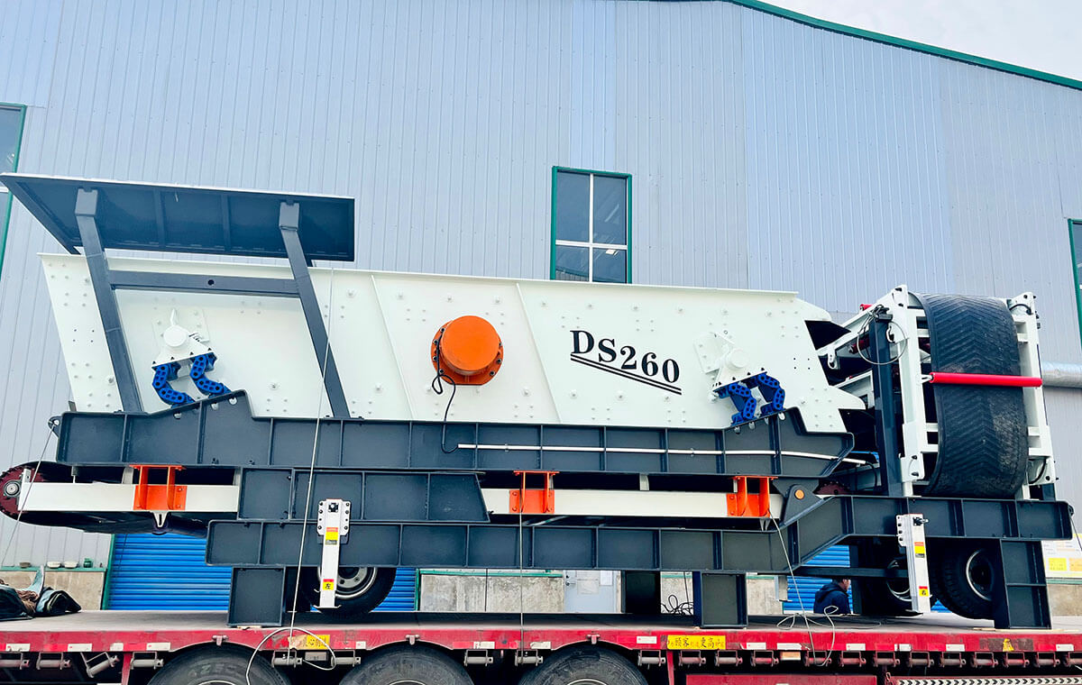 垃圾填埋场移动筛分项目发车仪式